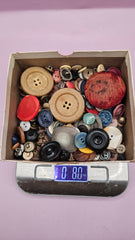 Bulk Lot of Vintage Buttons – Assorted Sizes & Styles (8oz Bag, Random Pick)