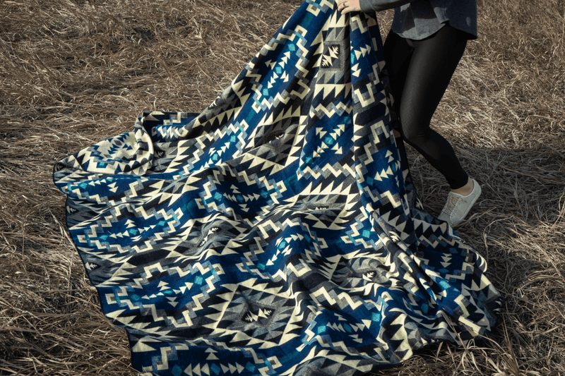 Alpaca wool throw blanket in blue Chakana geometric pattern - Andean home textile