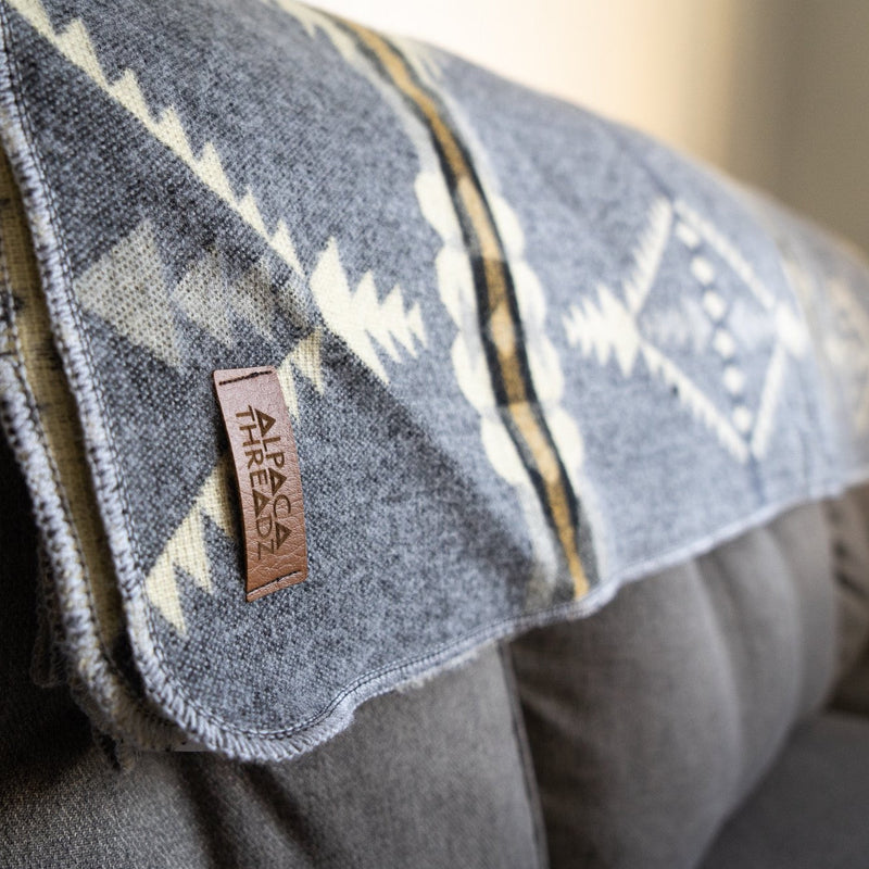 Andean Alpaca Wool Blanket - Cloud