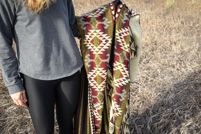 Andean Alpaca Wool Blanket - Cactus Queen Size (Reversible)