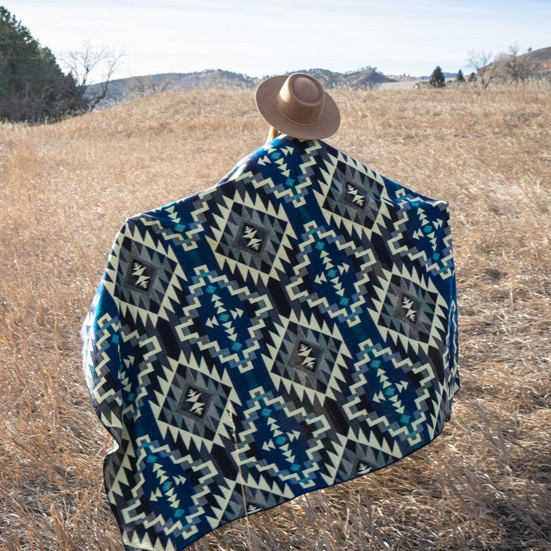 Andean Alpaca Wool Blanket - Blue Chakana (Reversible Queen Size)