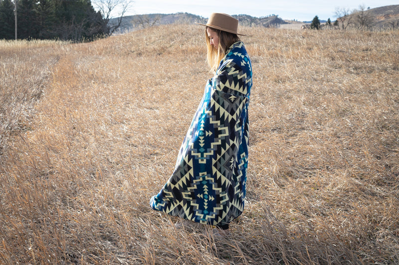 Andean Alpaca Wool Blanket - Blue Chakana (Reversible Queen Size)
