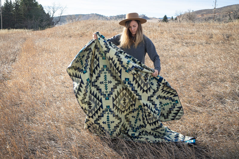 Andean Alpaca Wool Blanket - Blue Chakana (Reversible Queen Size)
