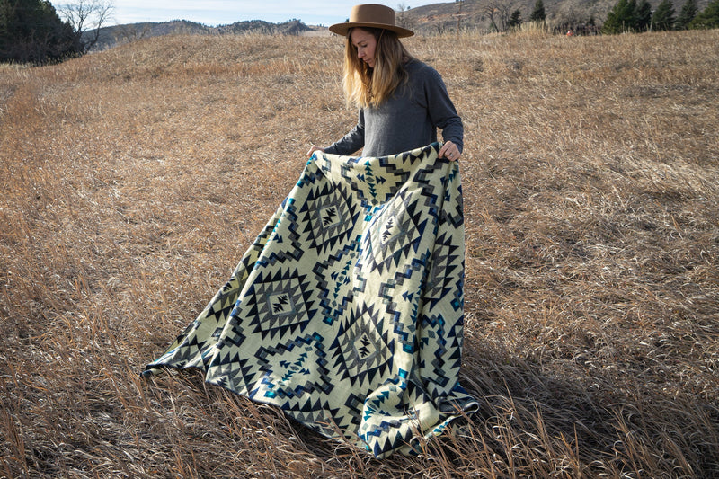 Andean Alpaca Wool Blanket - Blue Chakana (Reversible Queen Size)