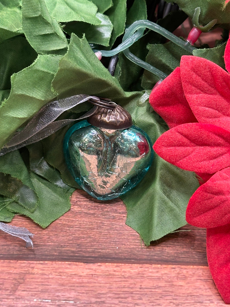 Small Mint 1" Crackle Glass Hearts