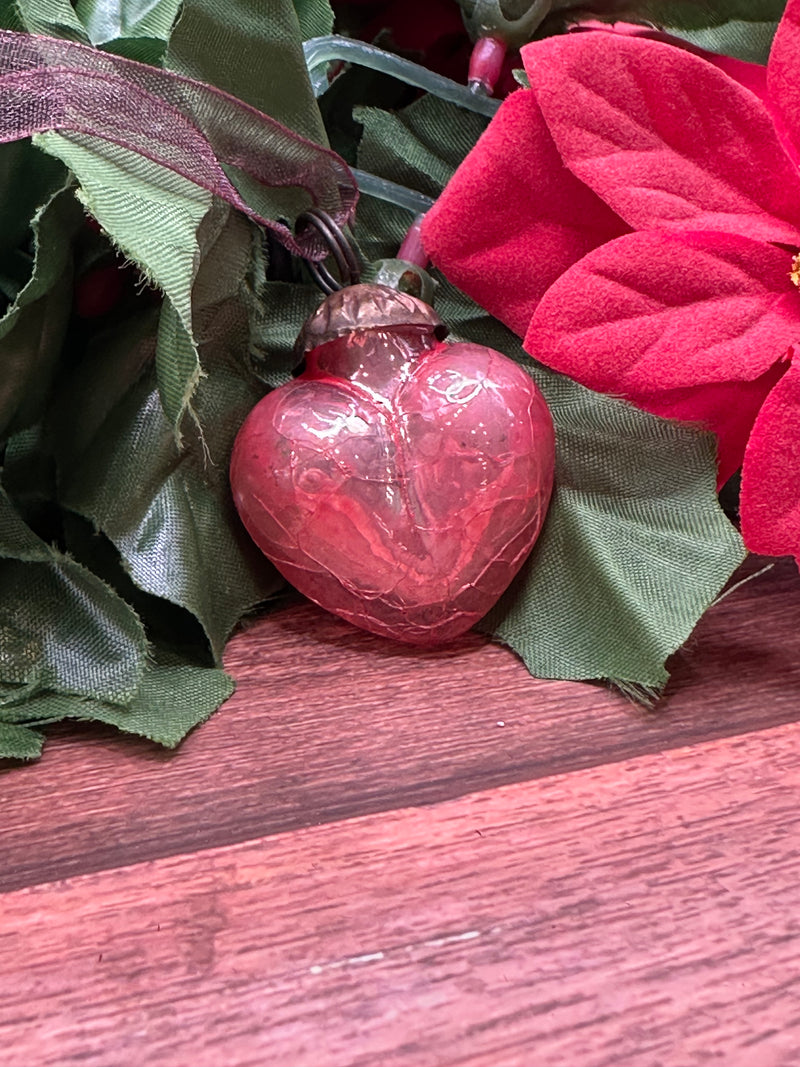 Small 1" Peach Crackle Glass Hearts