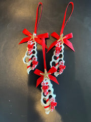 Sliced Shell Ornament With Candy Cane Charms