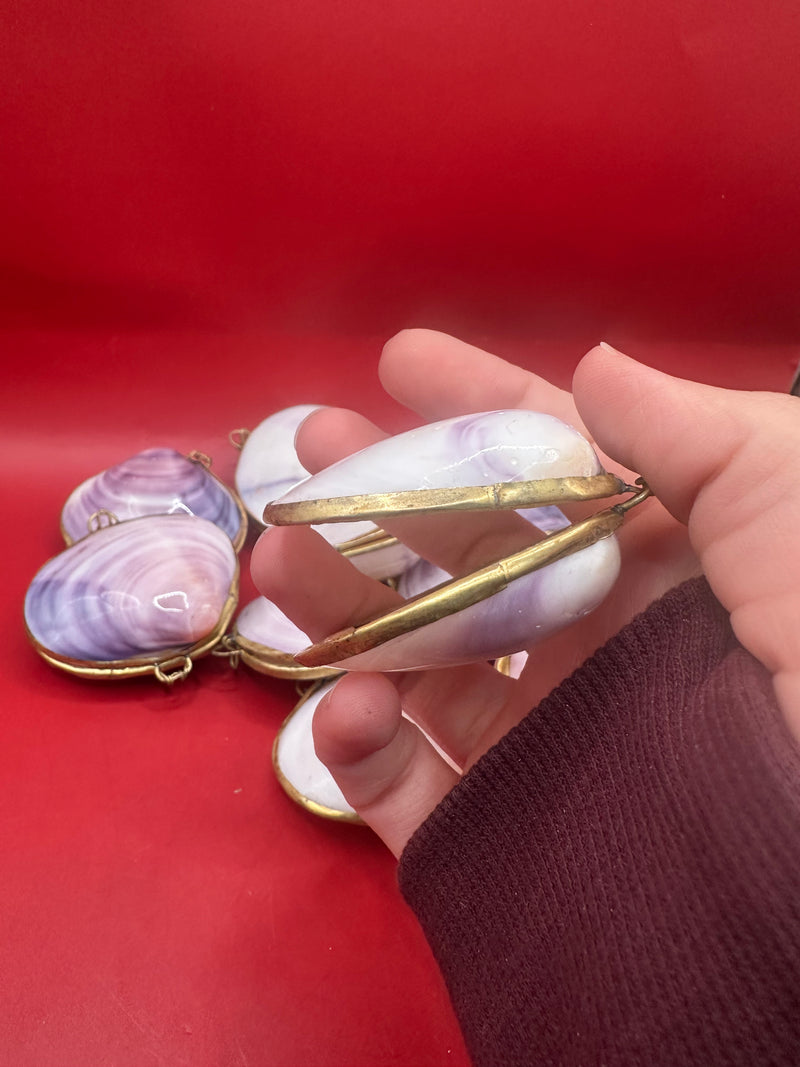 Purple clam shell coin purse closed - women's coastal accessory