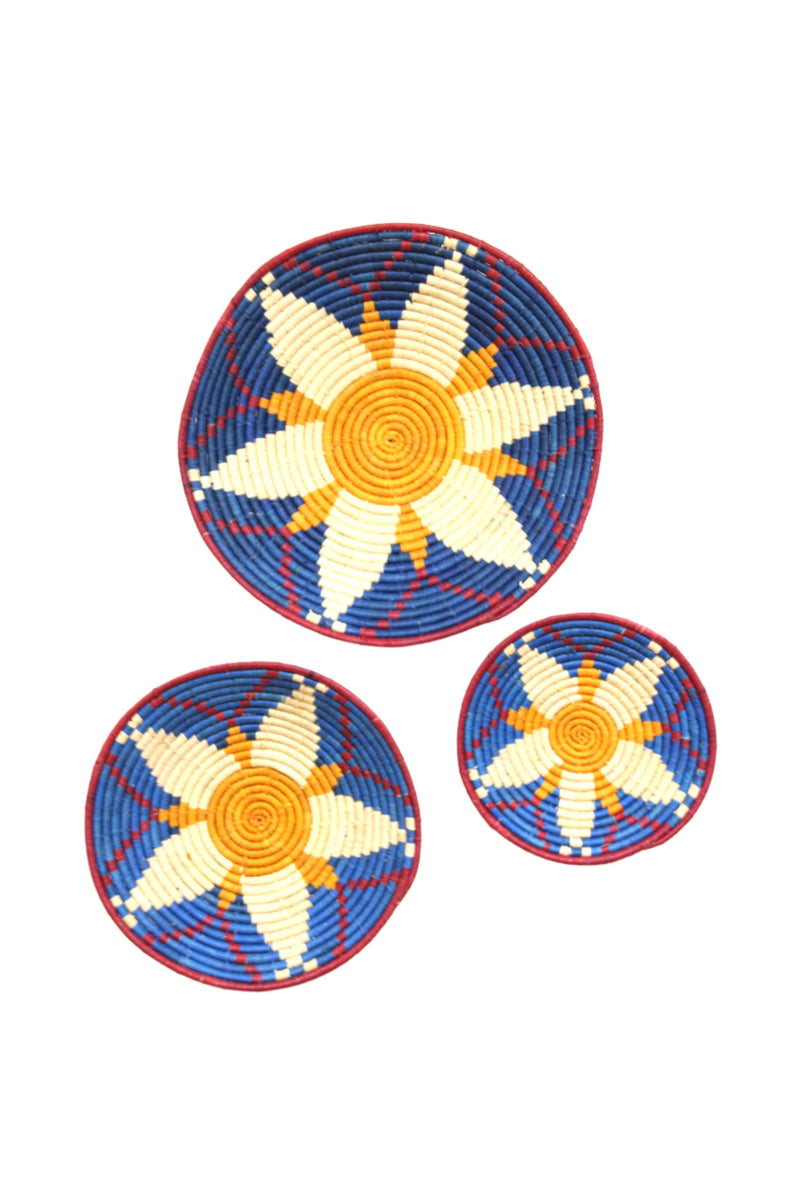 Raffia wall basket set in Blue Flower pattern – coastal home decor accessory