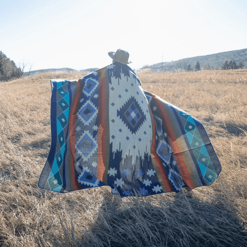 Andean Alpaca Wool Blanket - Ocean Breeze - Light Blue/Dark - blanketAlpaca Threadz