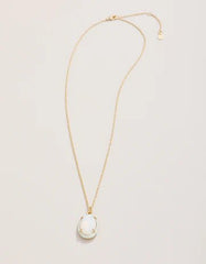 Clara Oval Necklace - 18