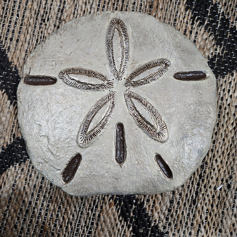 Concrete Sand Dollar Stepping Sone - OutdoorRaul Guterrez