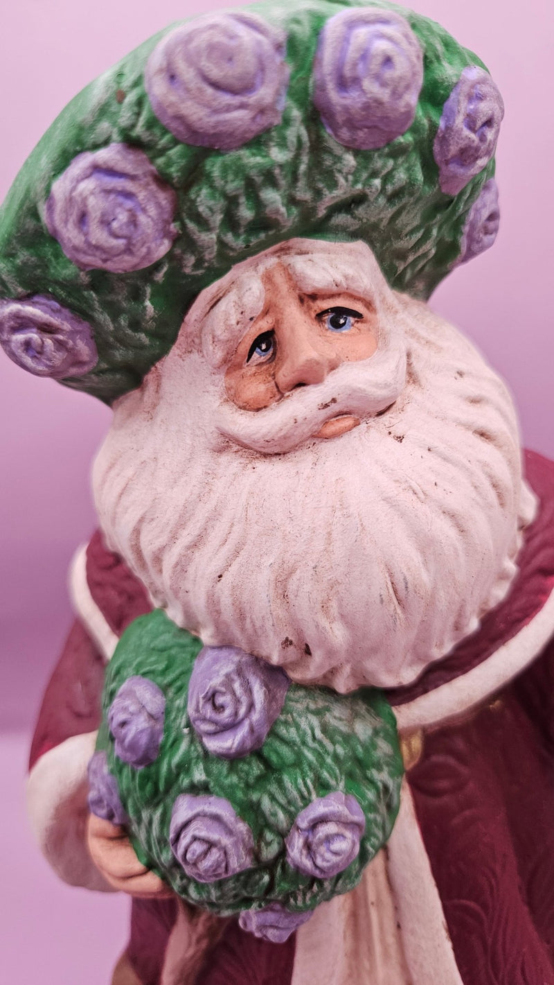 Hand - Painted Lavender Rose Santa Figurine - 10x6.5 Rustic Holiday Charm - Sculptures & StatuesJohnny Smith