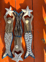 Mermaid Shell Art - 2 Colors & 3 Shells - Wall DecorWorld Shells Imports