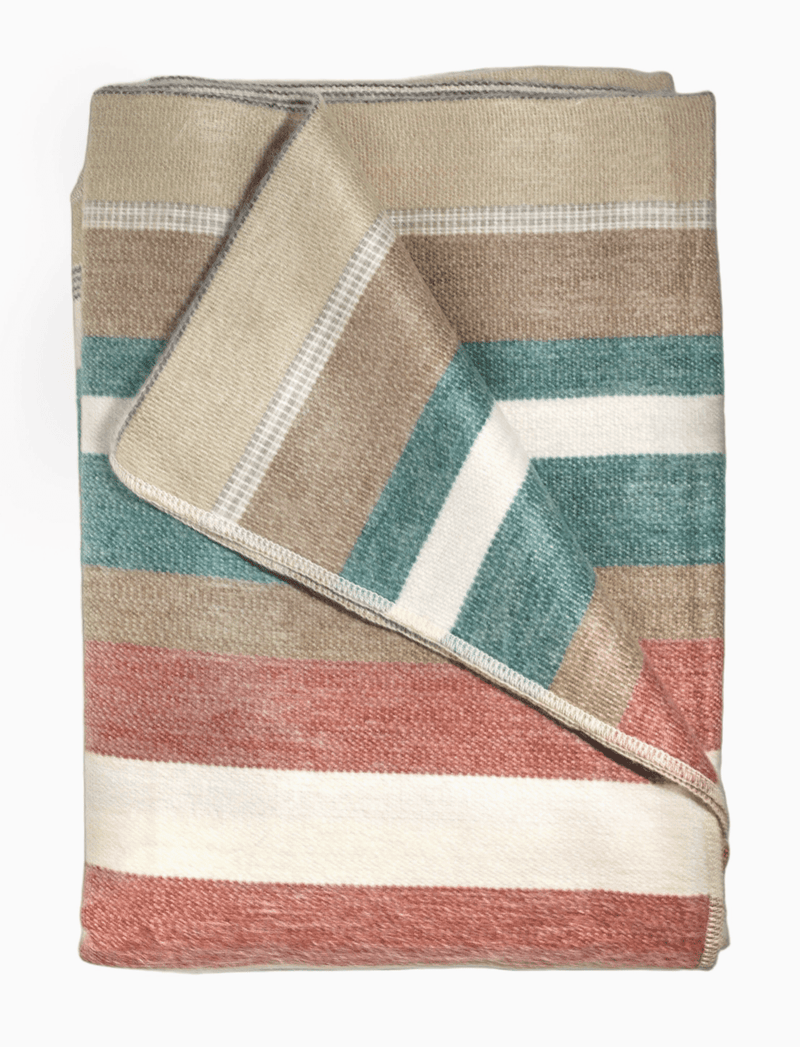 Quitumbe - Alpaca Wool Throw Blanket - blanketLATITUDE ZERO GOODS