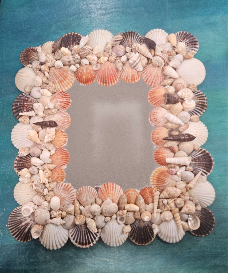 Vintage seashell mirror. Coastal wall decor. 17.5"x15.5"