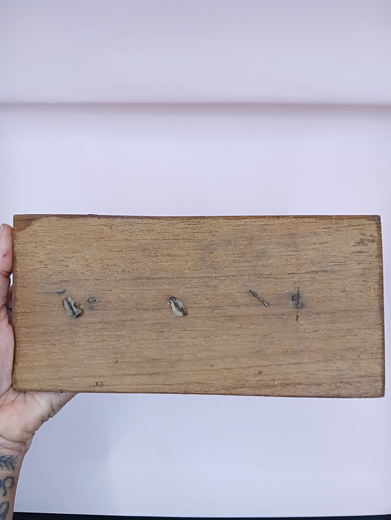 Rustic Wood Display Piece – Vintage Style