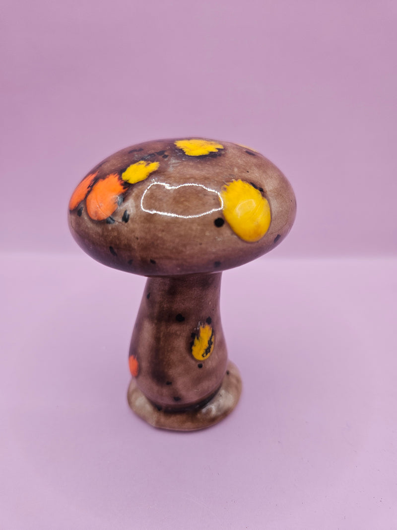 Vintage 1970s Ceramic Groovy Orange and Yellow Mushroom – 3.5" x 2.5"