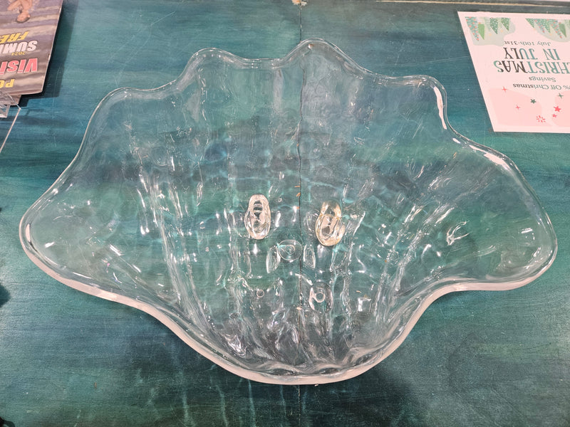 Acrylic Clam Shell Serving Dish