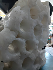 White Onyx Wine Holder with 15 Bottle Openings – Natural Sculptural Stone Rack