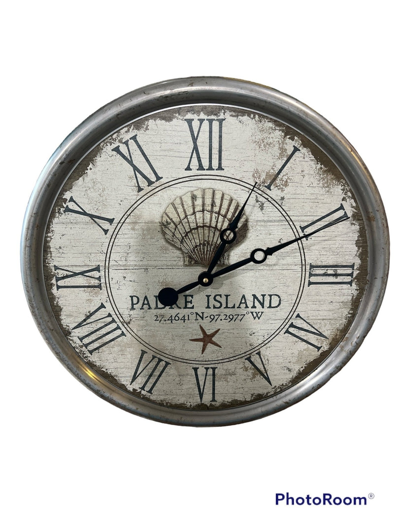 Shell Clock - Custom Text - Wall DecorRed Horse Arts