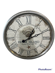Shell Clock - Custom Text - Wall DecorRed Horse Arts