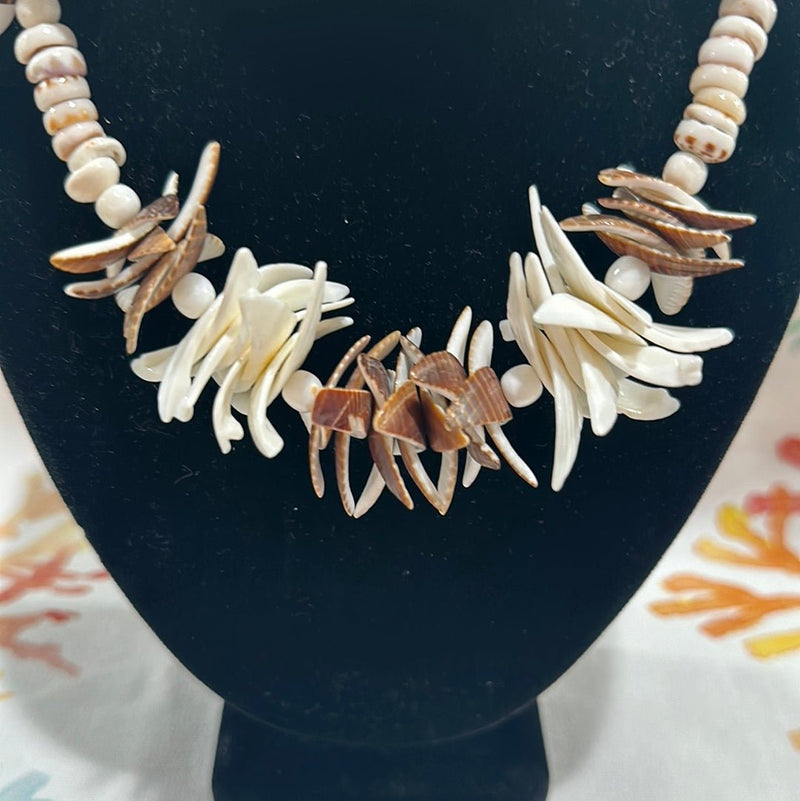 Vintage Carved Shell Necklace - Loving Coastal Living