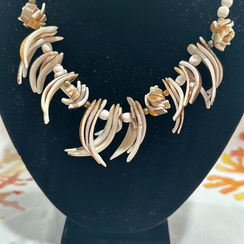 Vintage Carved Shell Necklace - Loving Coastal Living