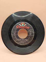 Vintage Fabian Hound Dog Man/This Friendly World 45RPM Record - DecorLoving Coastal Living