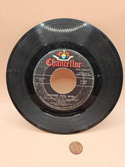 Vintage Fabian Hound Dog Man/This Friendly World 45RPM Record - DecorLoving Coastal Living