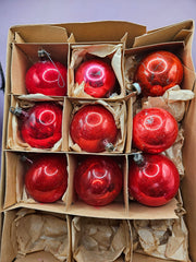 Vintage Fantasia Brand Red Glass Ornaments – Set of 9 (2.5