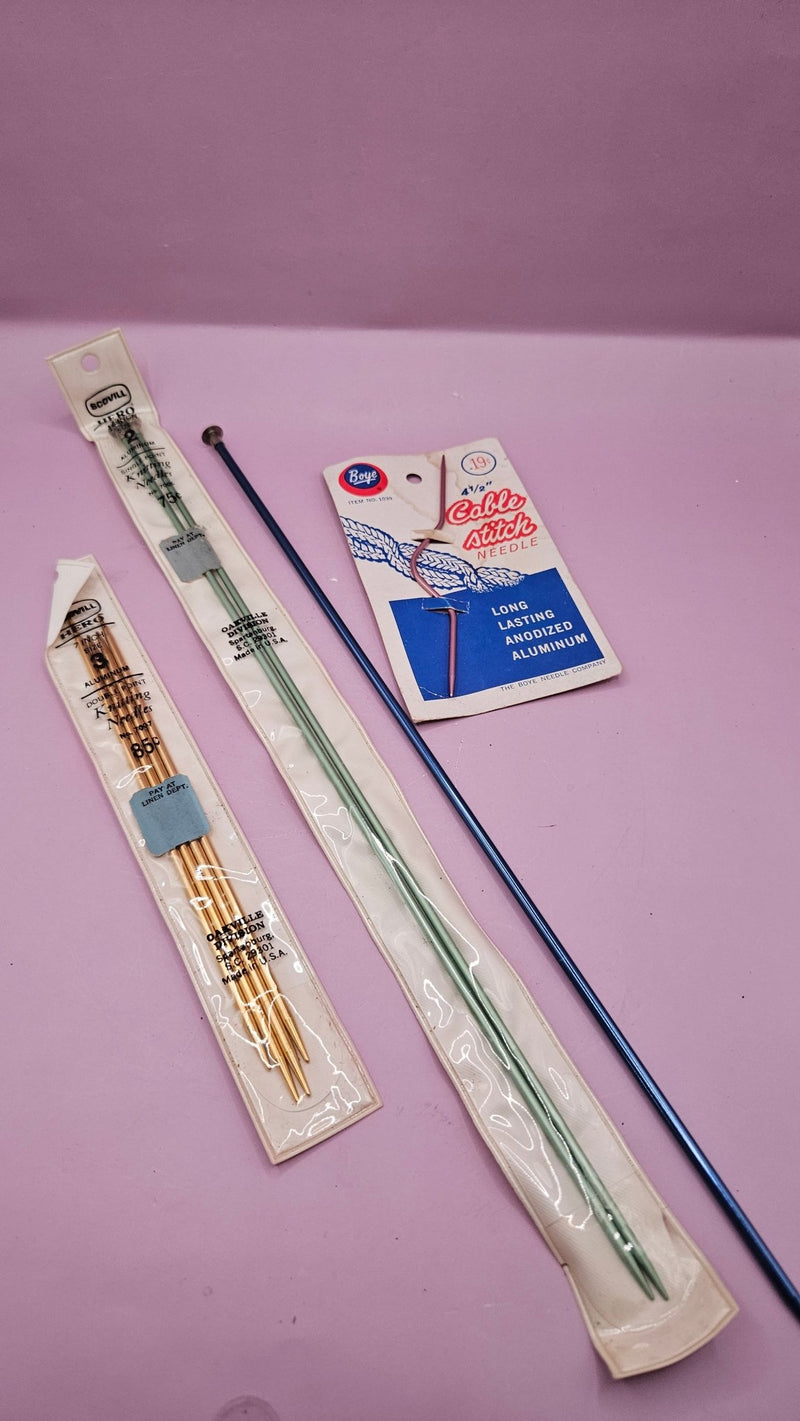 Vintage Knitting Needle Bundle – Aluminum & Cable Stitch Needles - funLoving Coastal Living