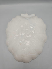 Vintage Milk Glass Grapes Plate – 7