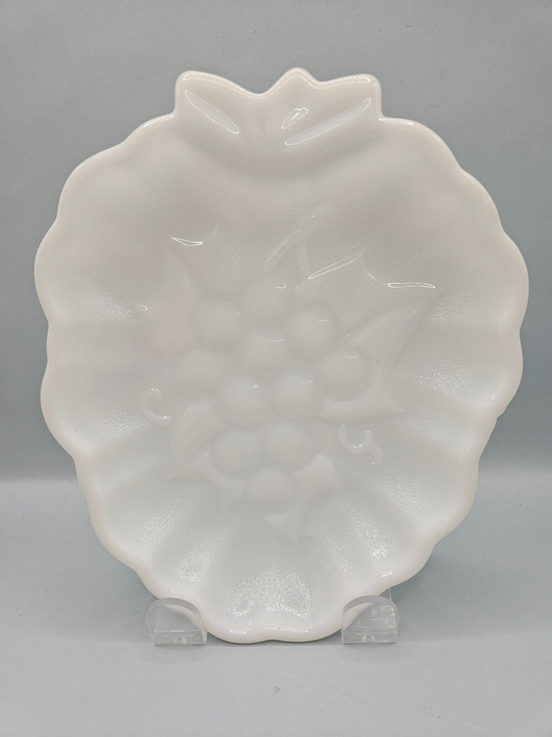 Vintage Milk Glass Grapes Plate – 7" x 5.5" | Classic Decorative Plate - Accent DecorLoving Coastal Living