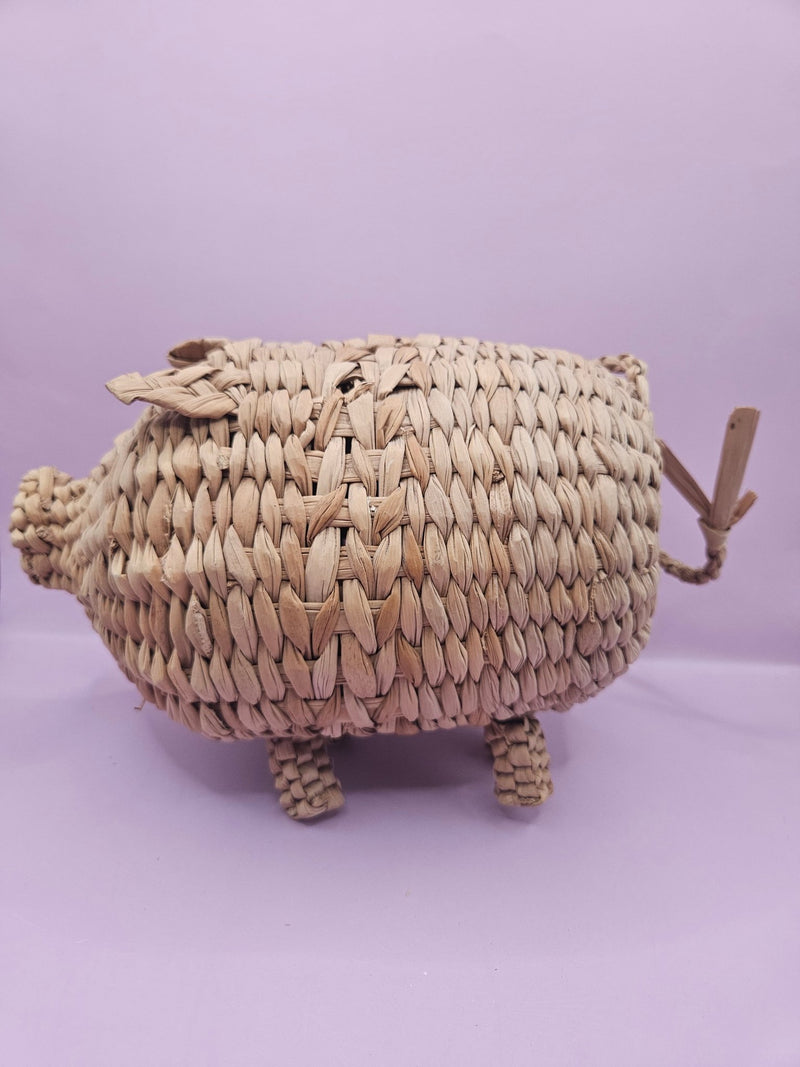 Wicker Rattan Pig Decor – 8.5" x 4.5" - Accent DecorLoving Coastal Living