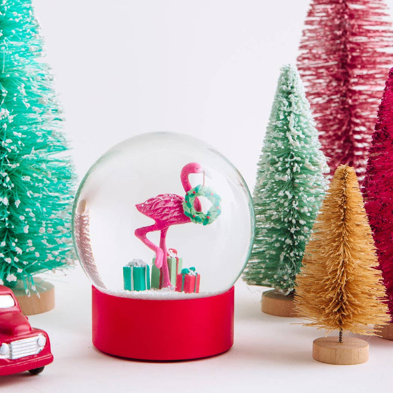 Christmas Wreath Flamingo Snowglobe - 100mm