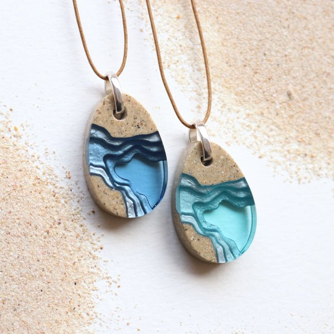 Aqua resin cove pendant necklace jewelry – beach sand and resin design
