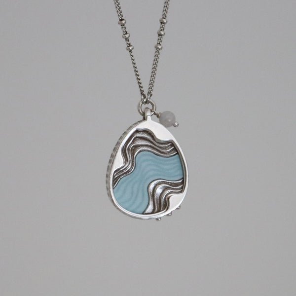 Drift necklace jewelry with aquamarine acrylic teardrop pendant and agate gem