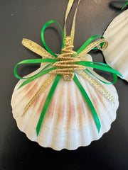 Handmade Scallop Ornament With Gold Tree