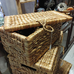 Handcrafted Seagrass Basket with Lid - BasketsShop Top