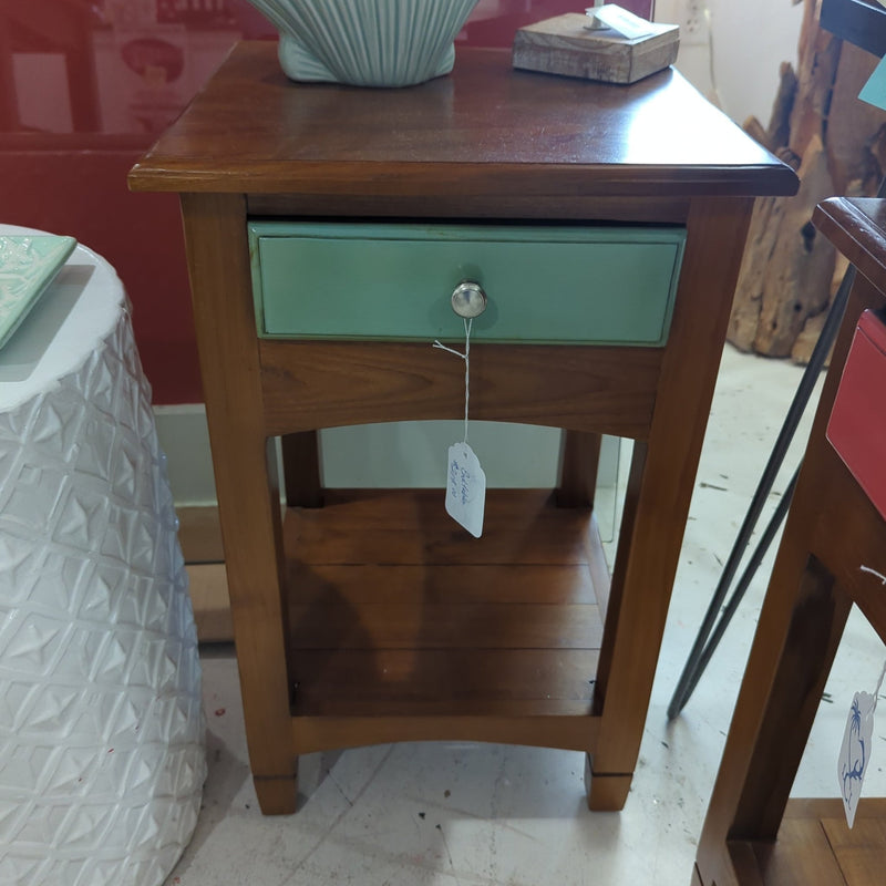 Mismatched Nightstands - Lg FurnitureShop Top