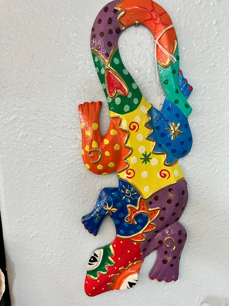 Picasso Gecko - Available in Two Sizes - Wall DecorWorld Shells Imports
