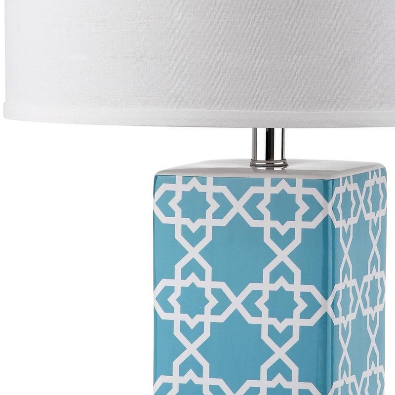 Quatrefoil Table Lamp - 27in - LampsSafavieh