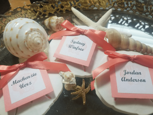 Sand Dollar Wedding Favors with Custom Escort Card - Wedding favorsLoving Coastal Living