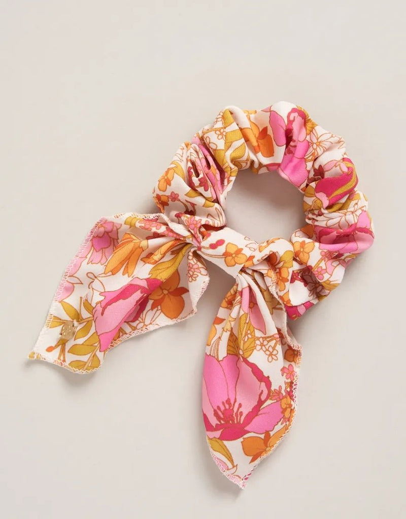 Scrunchie - Heyward's Rate Daisies - Apparel & AccessoriesSPARTINA 449