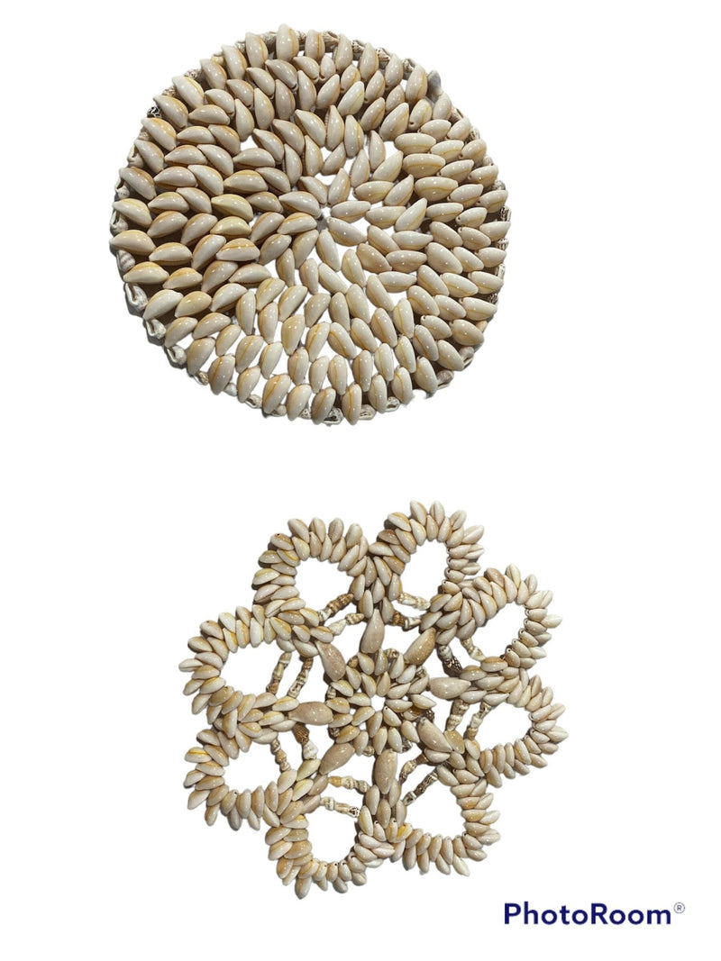 Tan Cowry Shell Trivet Placemat - Kitchen AccessoriesLoving Coastal Living