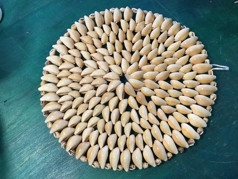 Tan Cowry Shell Trivet Placemat - Kitchen AccessoriesLoving Coastal Living