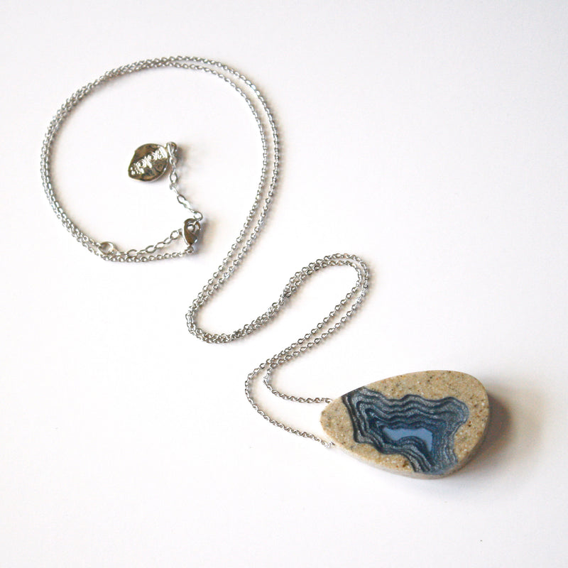 Chasm Necklace